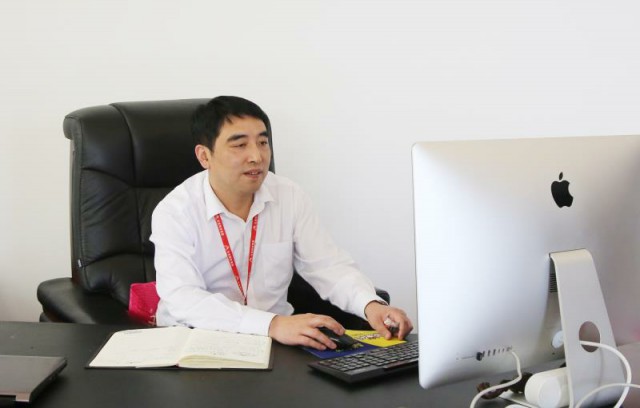 【识才 爱才 敬才 用才】何显高：让“噜咪啦”传递云南符号