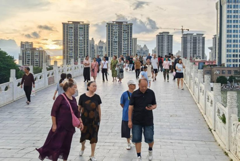 昭通：避暑旅居聚人氣 民族團結譜新篇
