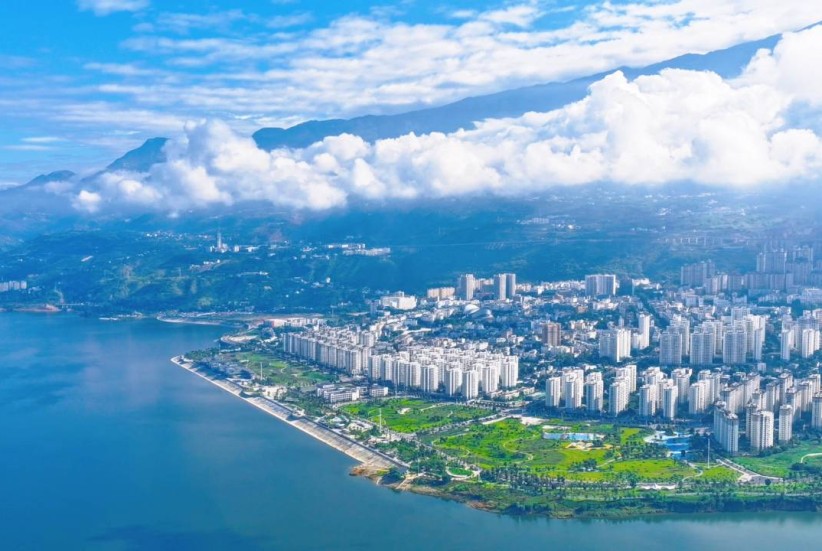 假日生活 | “候鸟”为何偏爱巧家？ 21℃暖冬里的生态与烟火